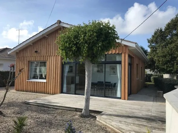 VILLA 115m² Plus T2 45m² à Montalivet les Bains