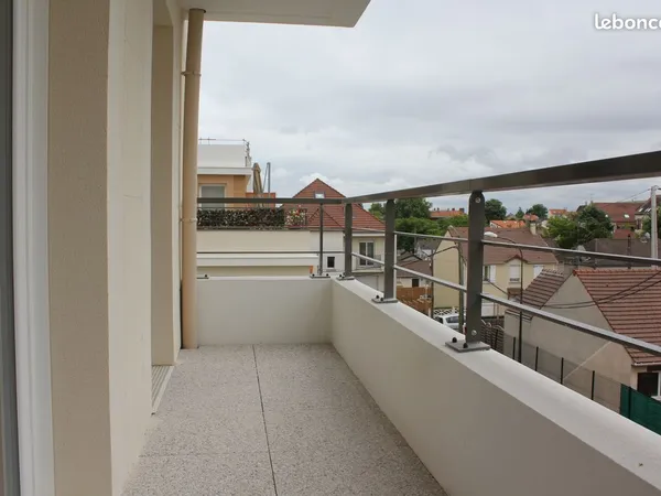 Appartement 2 pièces 43 m2 avec balcon et parking - Exposition sud