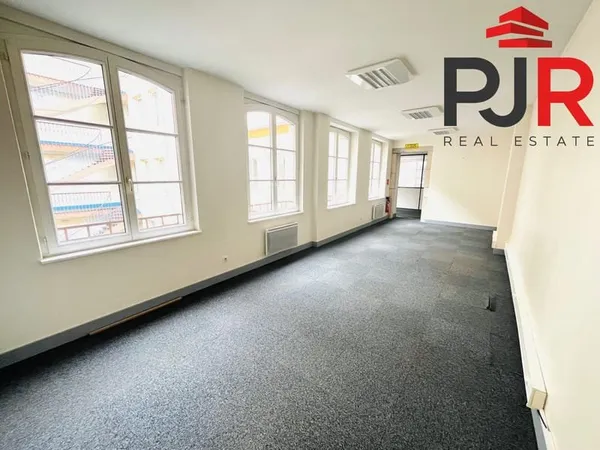 Bureaux 154 m²