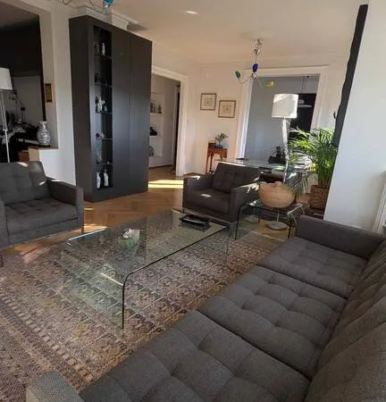 Appartement 7 pièces 150 m²