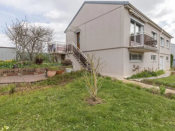 VILLERS CLAIRIEU - PAVILLON F5 VUE DEGAGEE