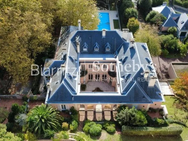 Élégance et lumière au coeur de Biarritz Saint-Charles