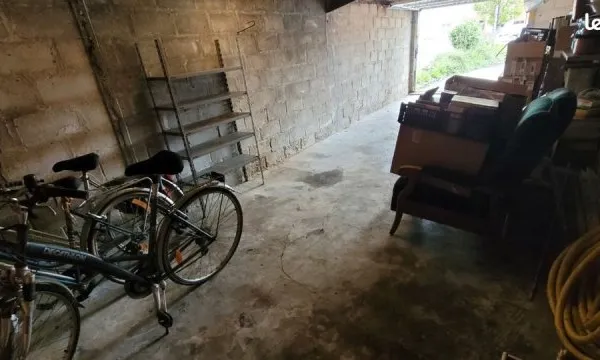 Loue grand garage 30m2