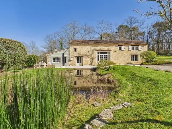 Maison de charme en campagne à proximité des commodités