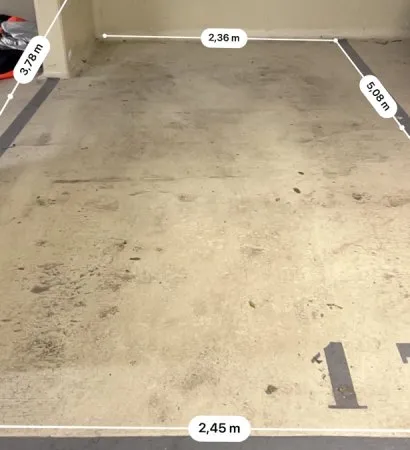 Place de parking spacieux et sécurisé