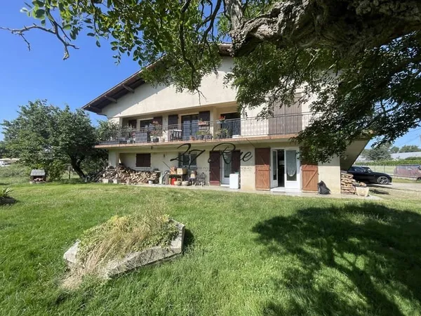 Grande maison familiale avec appartement indépendant