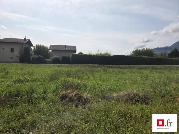 Terrain 540 m²