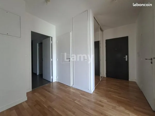Appartement 3 pièces 83 m²