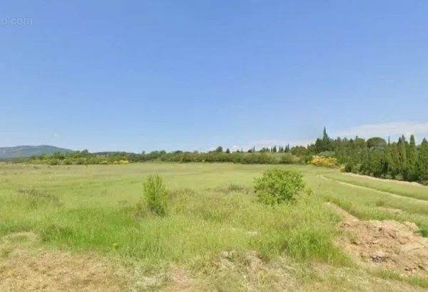 Terrain 423 m²
