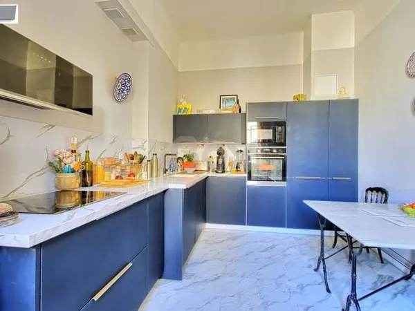 Appartement 4 pièces 126 m²