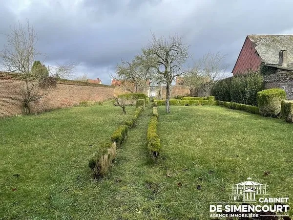 Maison 8 pièces 180 m²