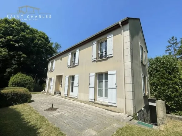 Maison de luxe 6 pièces 157 m²