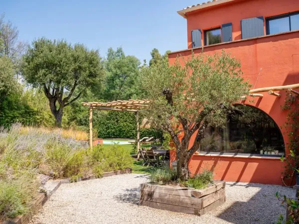 Grimaud - Maison d'exception entre plage et golf