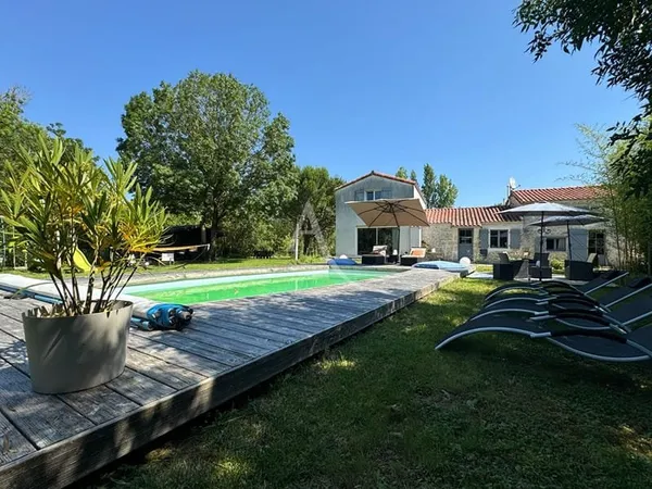 Maison 5 pièces 165 m²