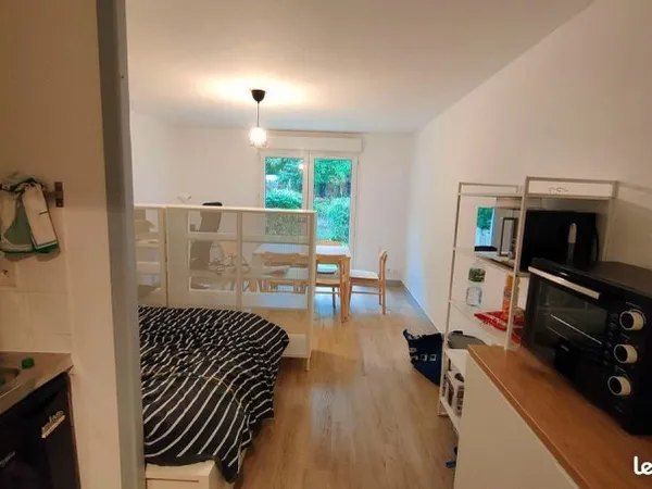 T1 meublé 26 m² - avec jardin et parking privatif