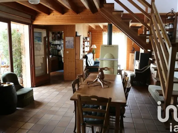 Maison 6 pièces 130 m²