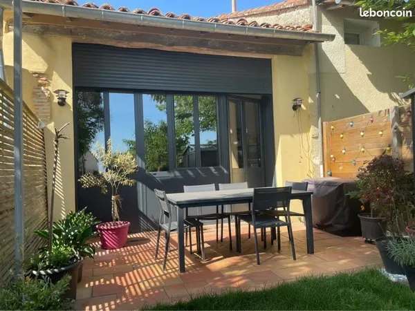 Maison de village T4 rénovée avec terrasse + parking - Montgaillard-Lauragais