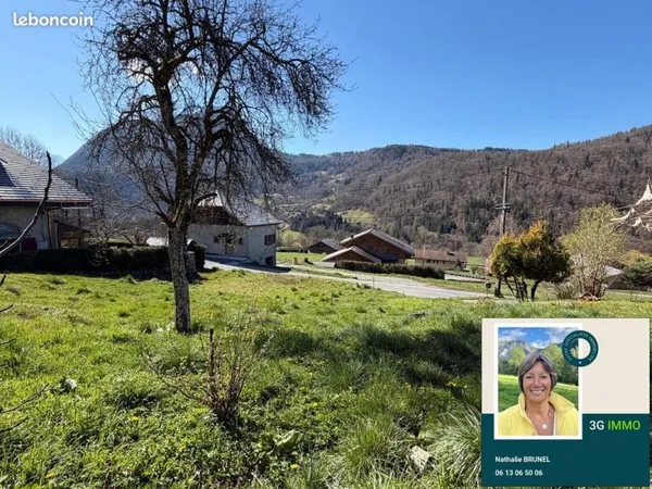 Vente | Terrain constructible | 1226 m² en 2 parties| Mieussy