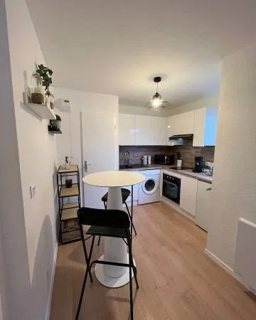 Studio 1 pièce 25 m²