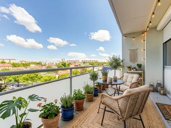 T4 - Lyon 8 LAENNEC - Parking - Balcons