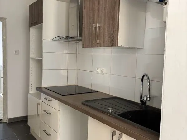 Charmant T3 - Toulon ouest - Jardin privatif