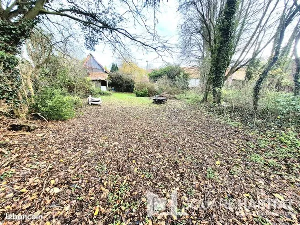 Terrain 867 m²