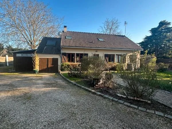 Maison individuelle + dépendance F2