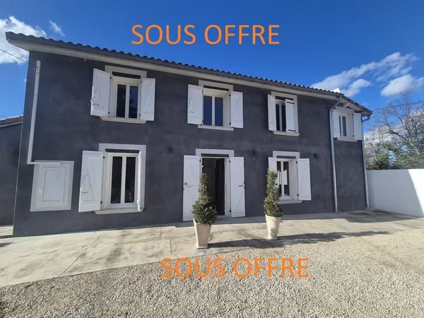 Maison des années 50, située à Montauban d'environ 106m2 sur