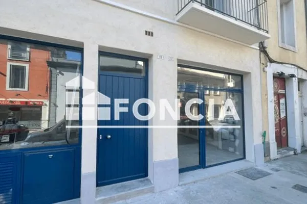 LOCAUX_COMMERCIAUX