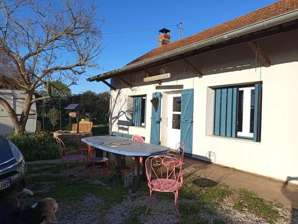 maison à rafraichir SAINT BONNET ET BRESSE