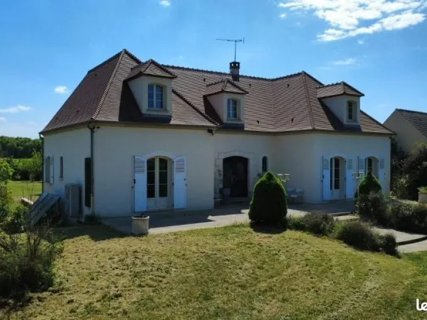 Villa 7 pièces 242 m²