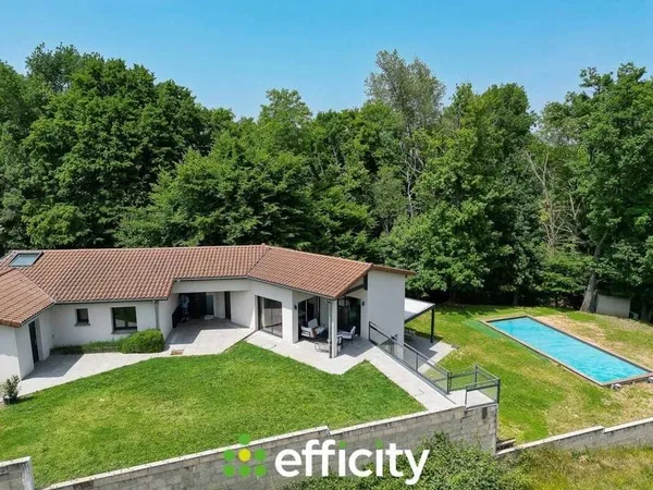 Maison 7 pièces 175 m²