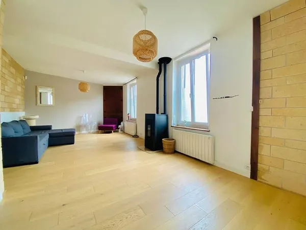 Maison 6 pièces 148 m²