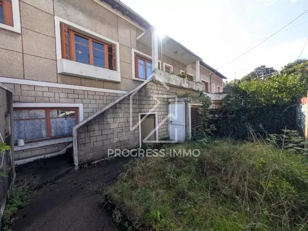 Maison à rénover avec fort potentiel - Champigny-sur-Marne