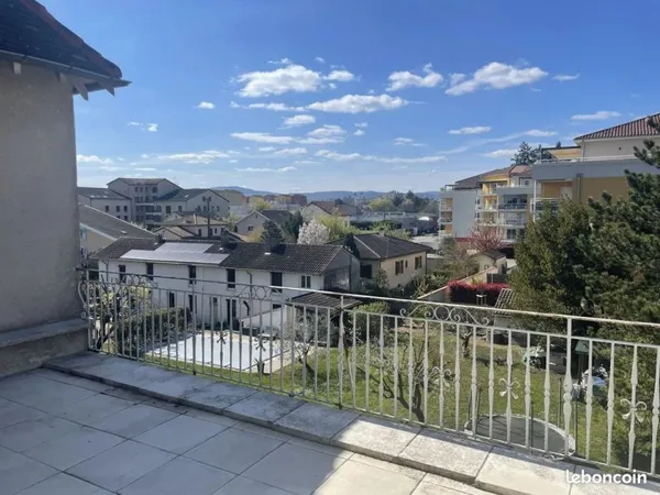 Appartement 5 pièces 147 m²