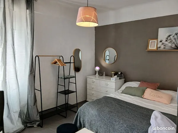 T3 calme parking vacances déplacement pro