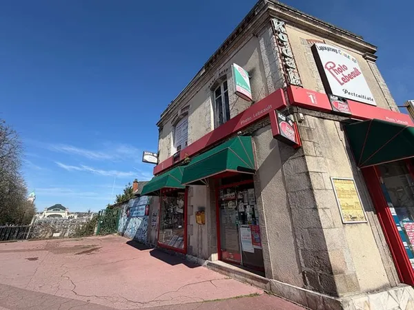 Local emplacement privilégié Place Jourdan
