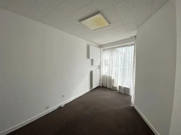 Bureaux 13 m²