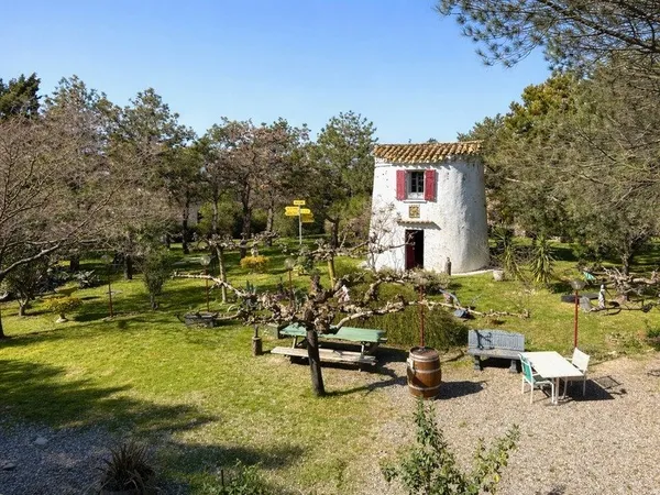 Auberge au bord du Canal du Midi - projet de vie dans le Sud de la France