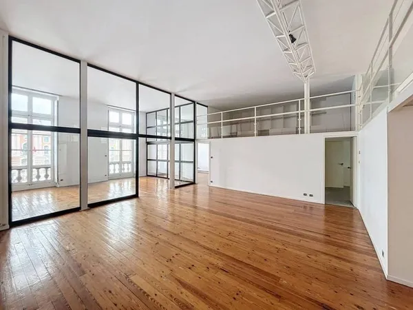 Appartement 4 pièces 192 m²
