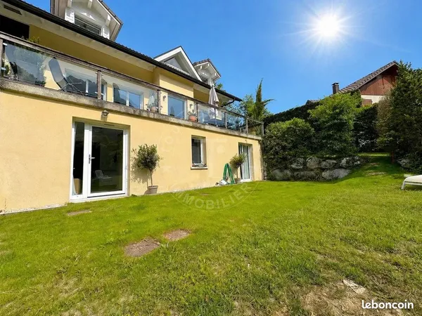 Maison 8 pièces 204 m²