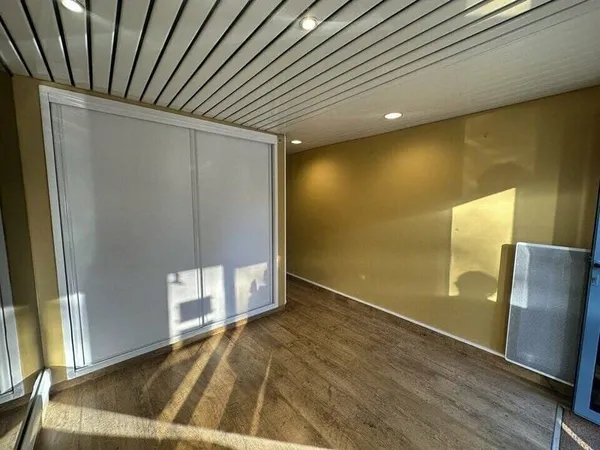 Local commercial 2 pièces 26 m²