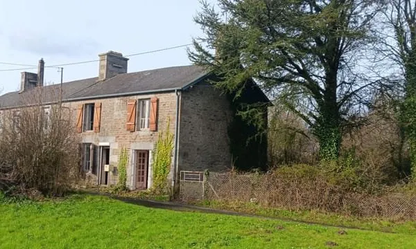 Maison à Coulouvray Boisbenatre