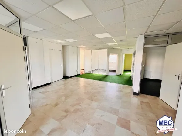 Local commercial 180 m² OREE D'ANJOU