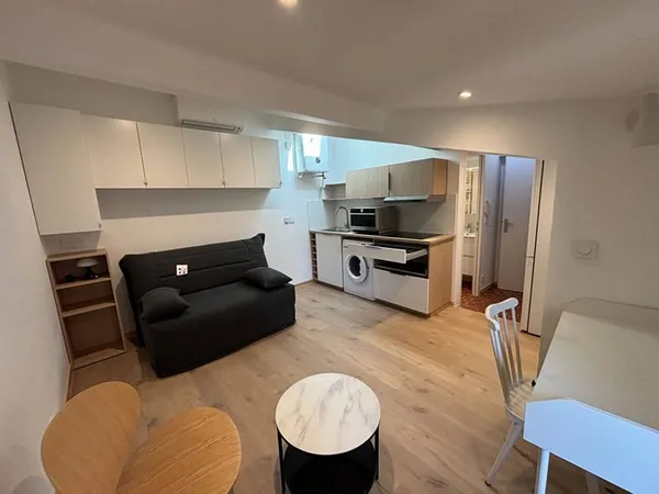 Appartement 1 pièce 19 m²