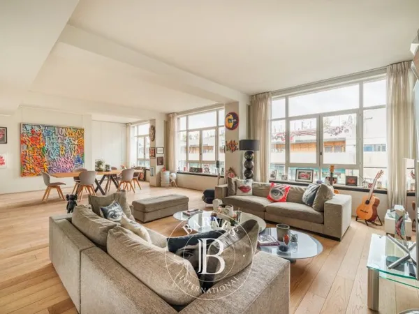 Vente appartement type Loft - Paris 4 - Beaubourg - 3 chambres - Ascenseur - Prestations haut de gam