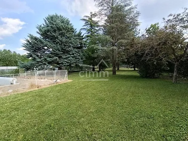 Maison 10 pièces 219 m²
