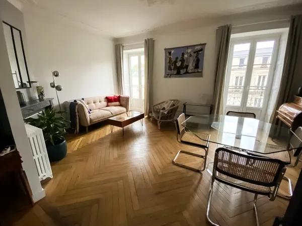 Loue appartement 73m²