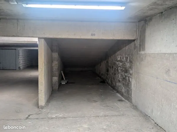 Location parking - petite voiture - Paris 19 Rue Clavel