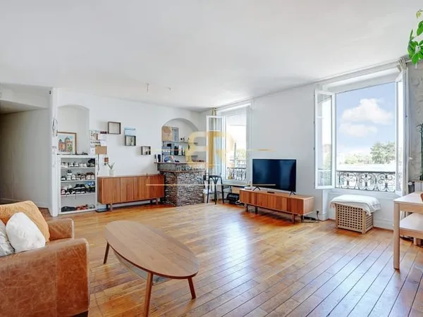 3 pièces de Charme en étage avec ascenseur